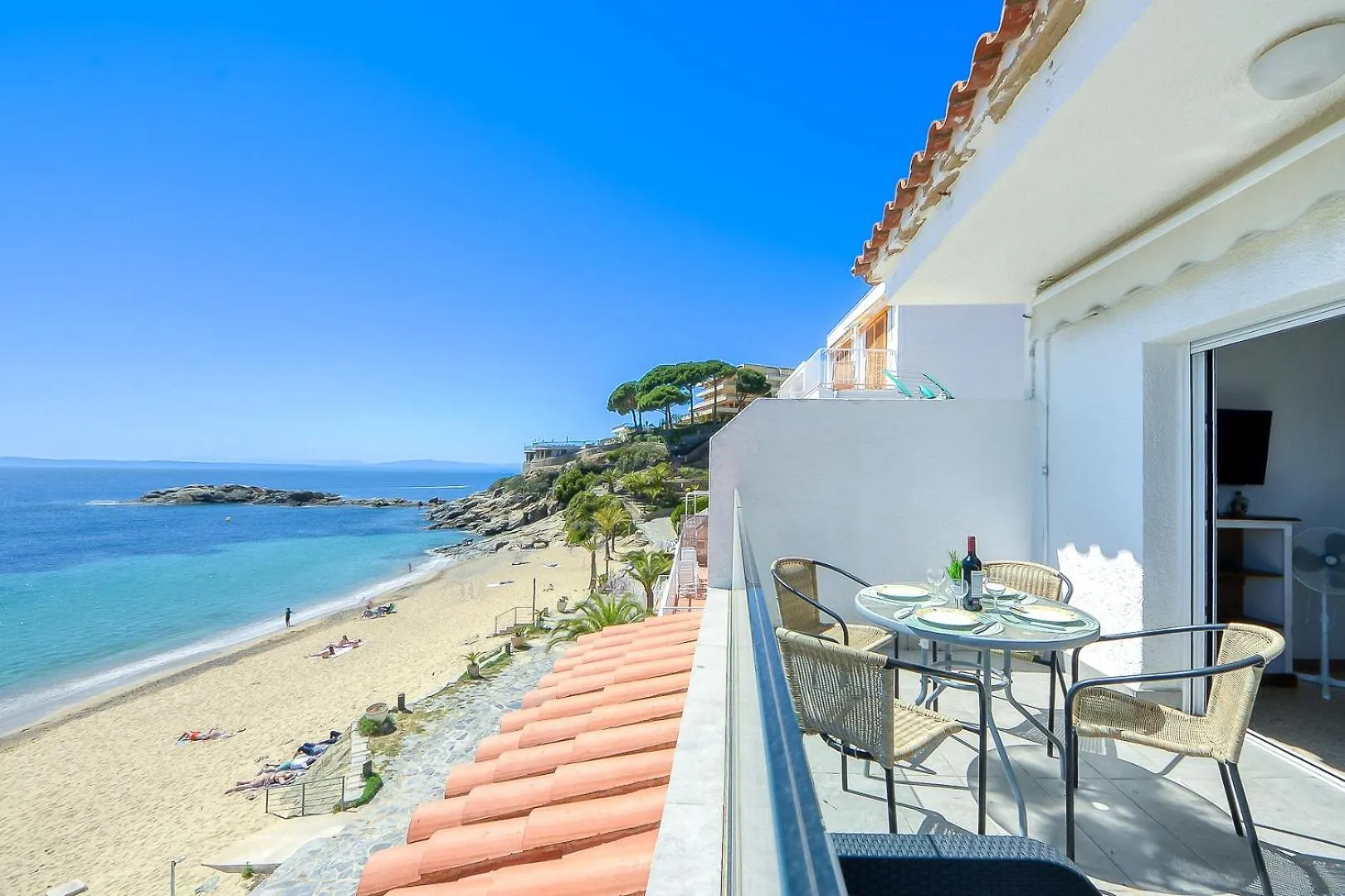 Apartment Almadrava Beach 1 Roses - Immo Barneda Spain